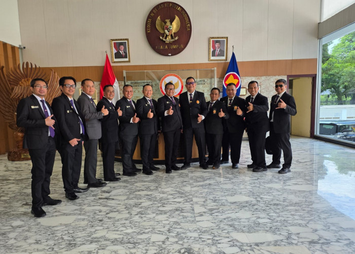 Kadiv Pelayanan Hukum Kemenkum Babel Studi Strategis Lemhannas di Malaysia, Bahas Layanan Kewarganegaraan WNI