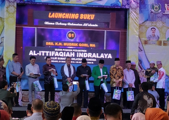 Meriah, Launching Buku Ulama Terbang di OPI Mall Jakabaring, Begini Isi Bukunya 