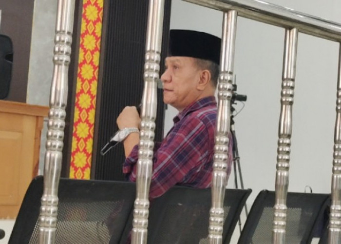 Karmidi Akui Terima Rp300 Juta dari Pengadaan SmartBoard, Sebut Abi Nurwardani Sebagai Pengendali Proyek