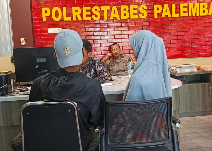 Usai Mandi Wanita Bersuami di Palembang Ini Kaget Tangan Ditarik dan Mulutnya Dibekap Seorang Pria 