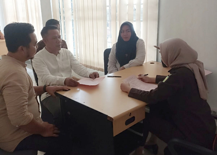 Perkara Dugaan Perzinahan Kades Ulak Segara Ogan Ilir Sudah Lengkap, Kini Dilimpahkan Polres ke Kejari