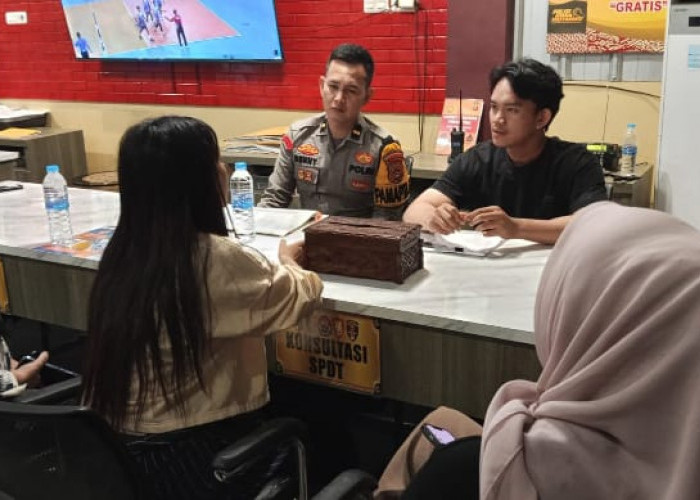 Viral Siswi di Palembang Dikeroyok 5 Orang Temannya, Aksi Brutal Direkam & Diposting di Sosmed