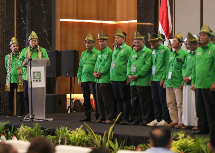 Kukuhkan Pengurus DPW PKB Sumsel, Waketum Cucun Sampaikan Amanat Gus Muhaimin: Harus Naik Kelas
