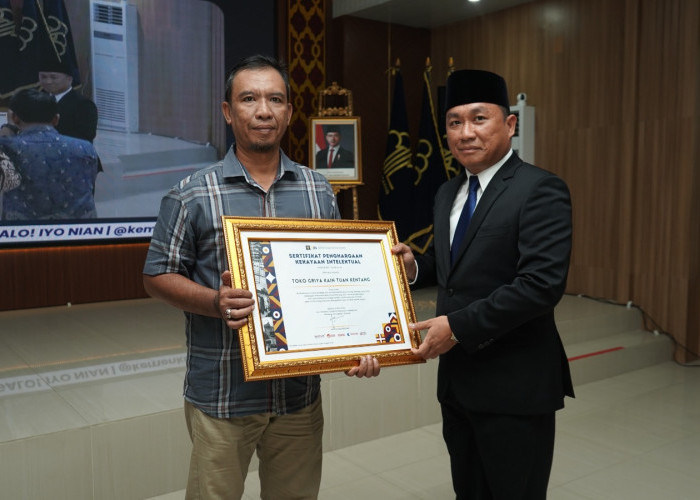 10 Pusat Perbelanjaan di Sumsel Raih Sertifikat Kekayaan Intelektual dari Kemenkum