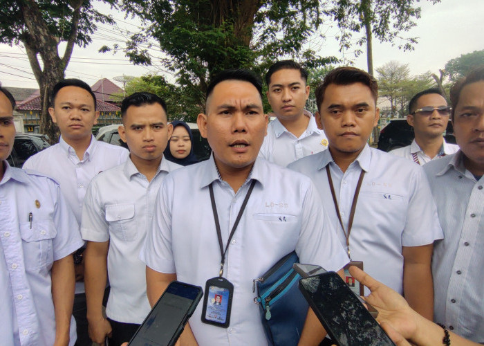 Sapriadi Ungkap Dugaan Instruksi Potongan 30 Persen di Seluruh OPD OKU Selatan, Kejagung Harus Turun Tangan