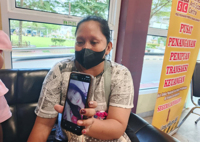 Dijemput ‘Pria Bermotor’ di Rumah Nenek Momen Lebaran Debby Tak Kunjung Pulang, Ibunya Menangis Lapor Polisi 