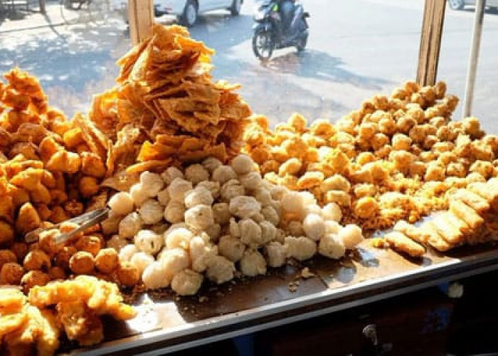  Street Food! 10 Makanan di Pinggir Jalan yang Dijamin Ngak Kalah Enak