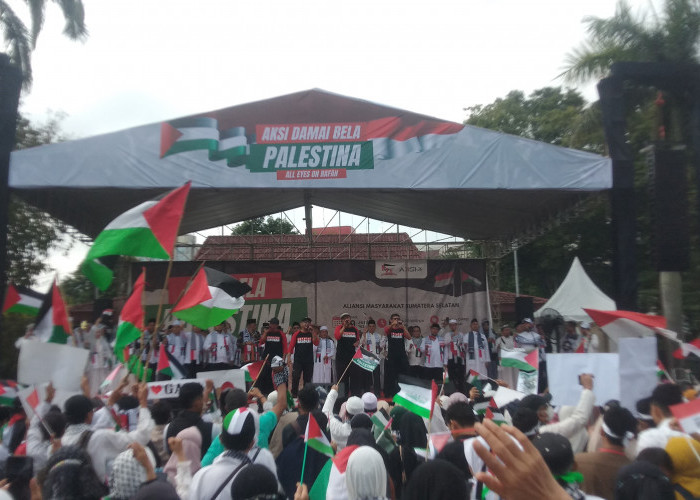 Ribuan Masyarakat Bela Palestina Getarkan Palembang, Gemah Takbir Bergemuruh di DPRD Sumsel