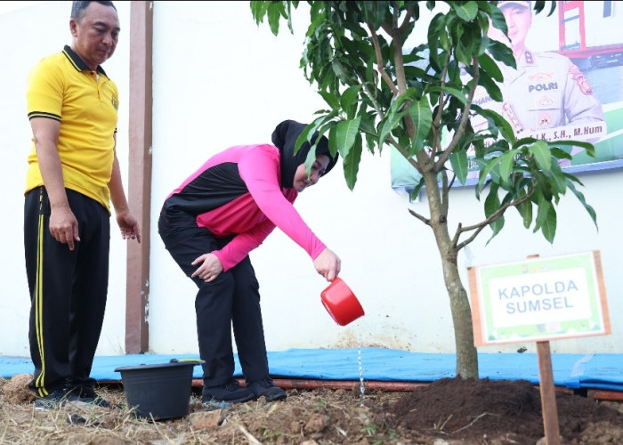 Tanam 10.000 Pohon Sekaligus! Langkah Kapolda Sumsel Sambut Hari Bhayangkara ke-80 Tuai Apresiasi