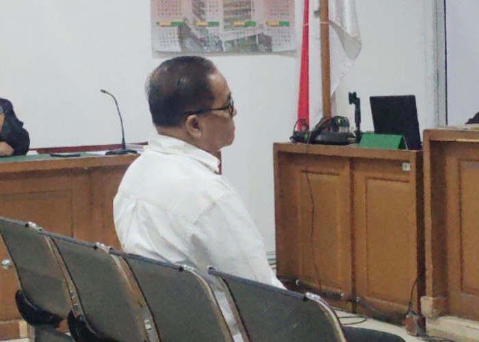 Eks Plt Kadis PMD Wilson Didakwa Terima Aliran Dana Korupsi Batik, Pernah Buron Sebelum Serahkan Diri