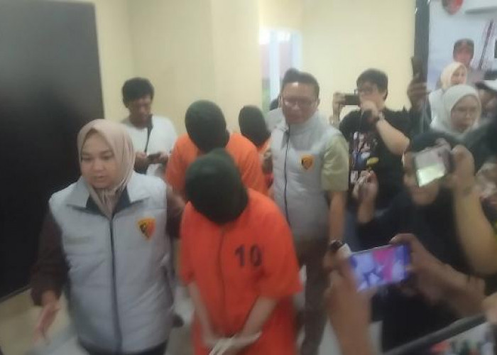 Peran 15 Tersangka Kasus Kredit Fiktif Perbankan di Palembang: Wanita Ini Ngaku Hanya Diimingi Persenan Fee