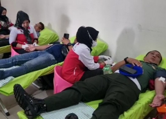 Samsat Prabumulih Gelar Donor Darah Berhadiah Pemutihan Pajak hingga Voucher Umroh