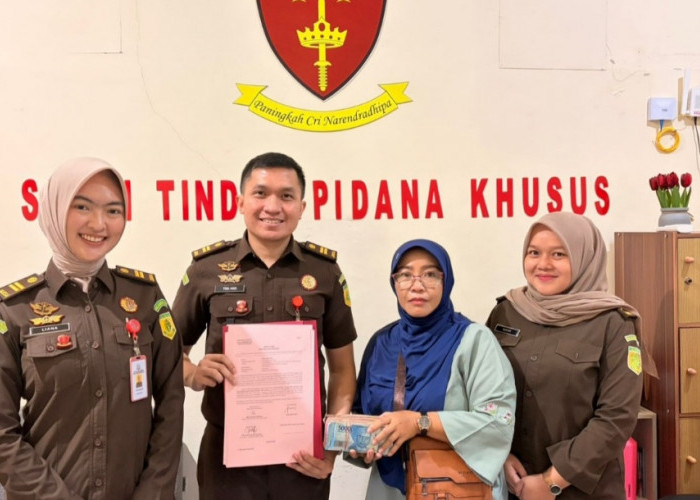 Kejari OKI Terima Titipan Uang Pengganti Kerugian Negara Perkara KUR BSI 