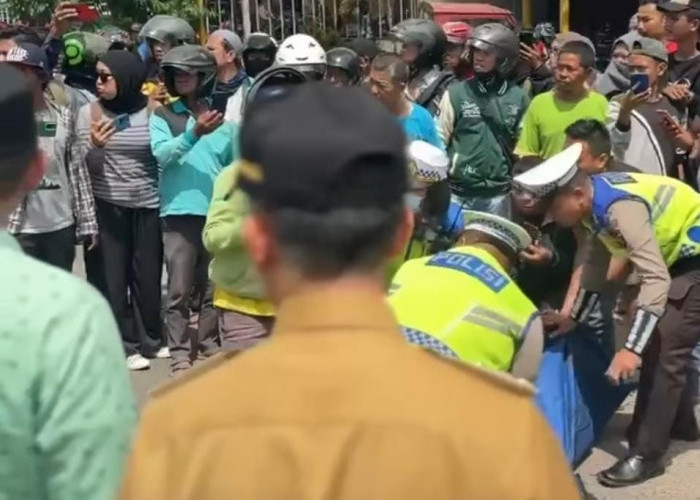 Warga Tumpahkan Kekesalan ke PJ Wali Kota Palembang saat Datangi TKP Kecelakan Maut di Jalan MP Mangkunegara