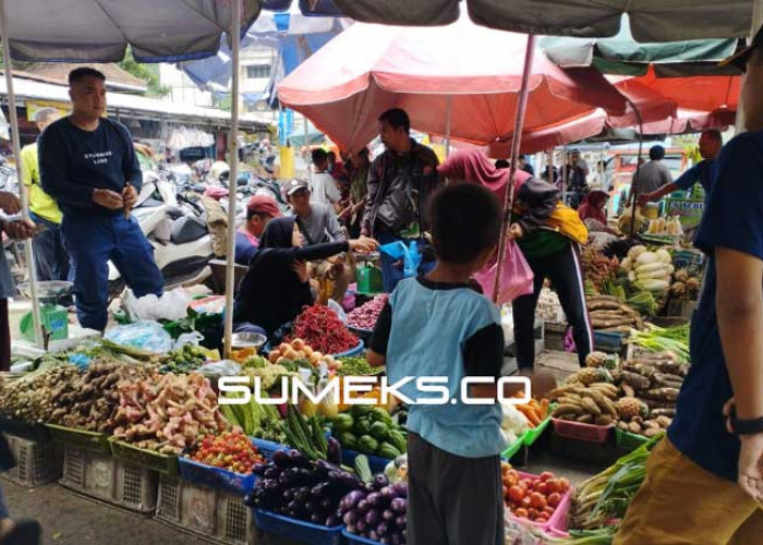 Pastikan Sembako Aman Jelang Nataru 2023, Disdag Palembang Pantau Pasar 