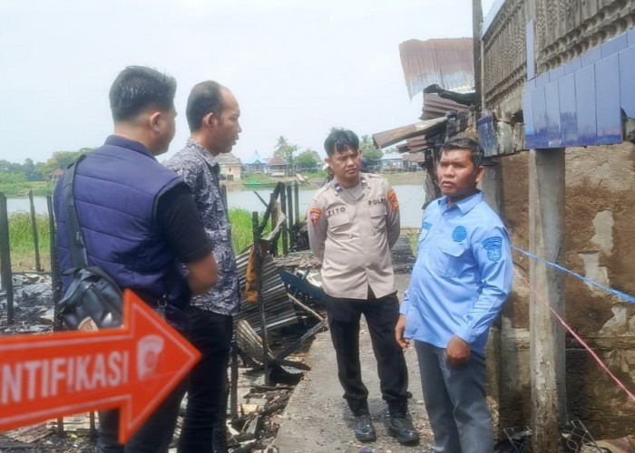 Kesal Kalah Judol, Jadi Motif Pria di Pemulutan Bakar 6 Rumah Hingga Ludes, Pelaku Kini Ditahan di Polres OI
