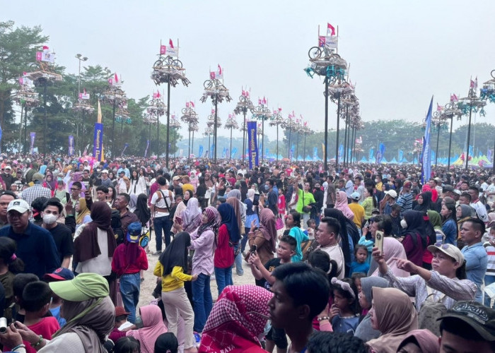WAaw, Jakabaring Jadi Lautan Penonton, Panjat Pinang hingga UMKM Expo Ramaikan Akhir Pekan