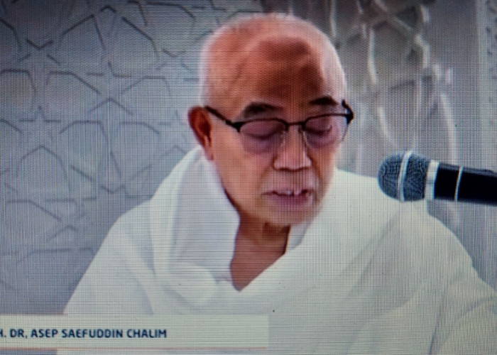 Khutbah Wukuf Arafah 1447 H Penuh Haru, DR Asep Saefuddin Chalim Serukan Persatuan Umat