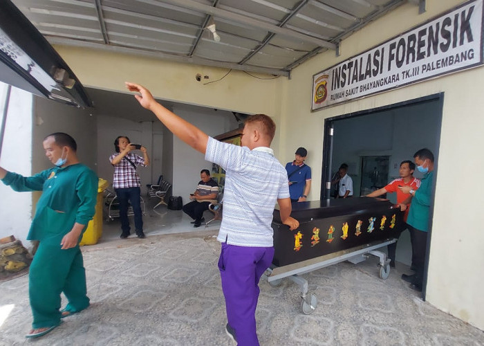 Jenazah WNA Korban Kecelakaan Speedboat di Sungai Musi Dijemput Keluarga dari Tiongkok, Dikremasi di Palembang