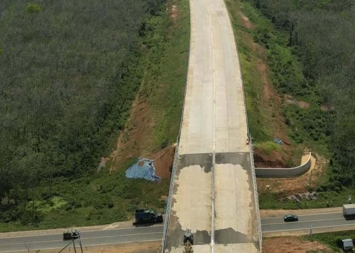 Tiga Ruas Tol Dibuka: Sigli - Banda Aceh 1,5 Jam, Binjai Brandan 30 Menit, dan Palembang-Betung Bebas Macet