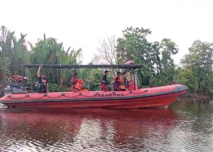 Perahu Getek Terbalik di Jalur 27 Banyuasin, Satu Meninggal, Satu Masih Hilang dalam Pencarian Basarnas