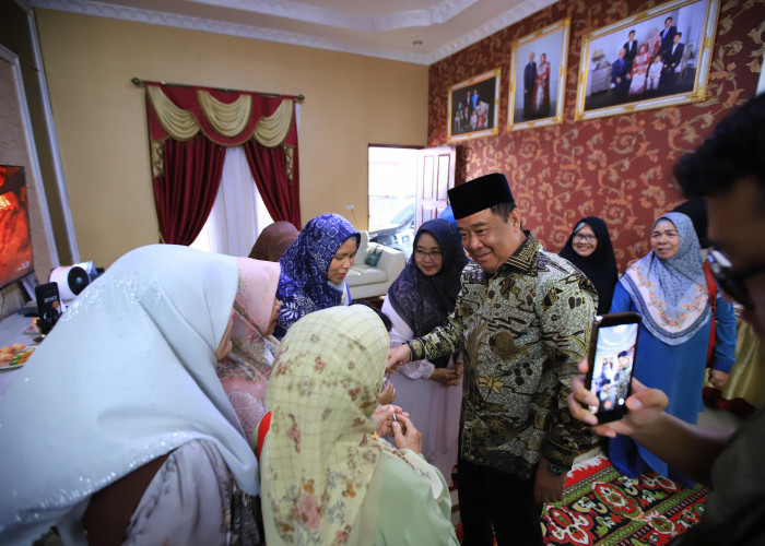 Wagub Cik Ujang Tekankan Nilai Ibadah Sosial dalam Silaturahmi dan Halal Bihalal IKLS
