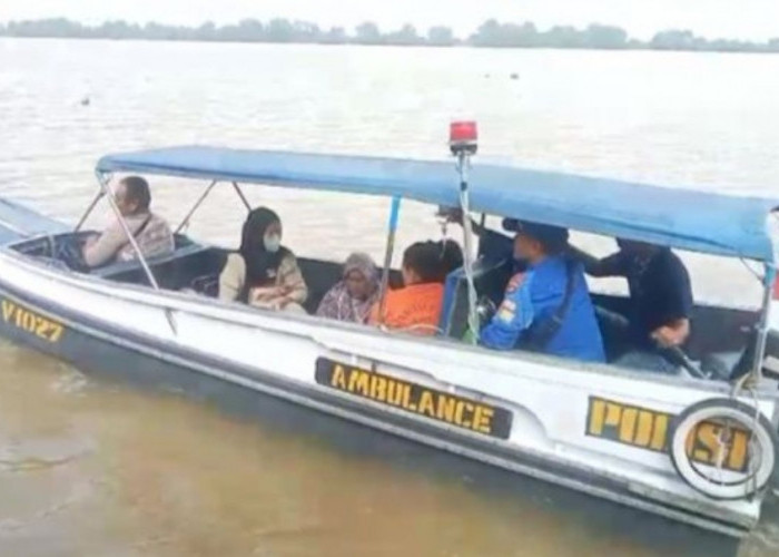 Inovasi Polda Sumsel: Kapal Patroli Disulap Jadi Ambulans Apung