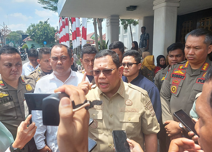 Pj Wali Kota Tegaskan: Revitalisasi Pasar 16 Ilir Jalan Terus, Pedagang Tidak Akan Ditelantarkan