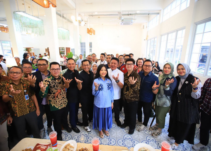 OJK & Pemprov Sumsel Perkuat Implementasi Program 100.000 Sultan Muda melalui Peresmian Outlet UMKM 