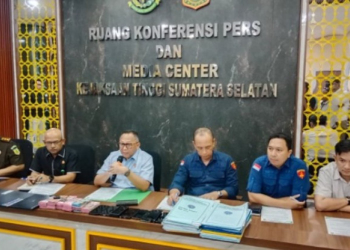 OTT Kejati Sumsel Bongkar Dugaan Pungli Izin Berlayar, Kepala KUPP Sungai Lumpur Jadi Tersangka