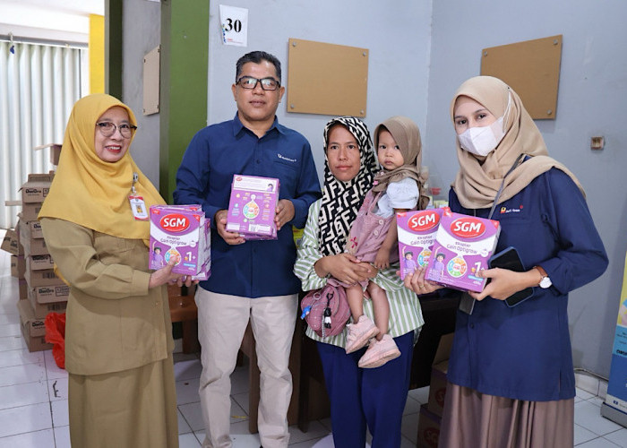PTBA Salurkan 1.250 Box Susu untuk Dukung Penanganan Stunting di Lawang Kidul