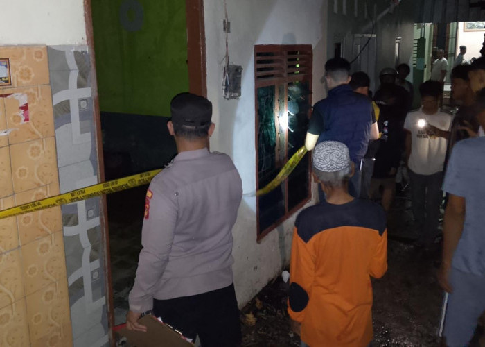 Kebakaran Bangunan 2 Lantai Sempat Terdengar Suara Ledakan, Pasutri di Palembang Tewas Dalam Kamar 