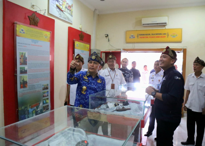 Pj Gubernur Agus Fatoni Tinjau Museum Balaputra Dewa dan Taman Purbakala Kerajaan Sriwijaya