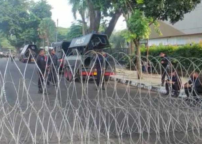 900 Personel Gabungan Amankan Unjuk Rasa di Simpang 5 DPRD Sumsel Hari Ini
