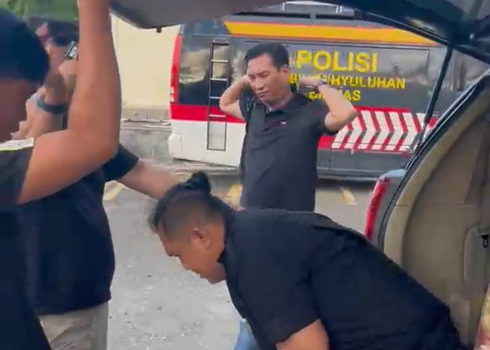 Pelaku Ternyata Mantan Kekasih Korban, Heboh Penemuan Mayat Terbakar di Sungai Enim
