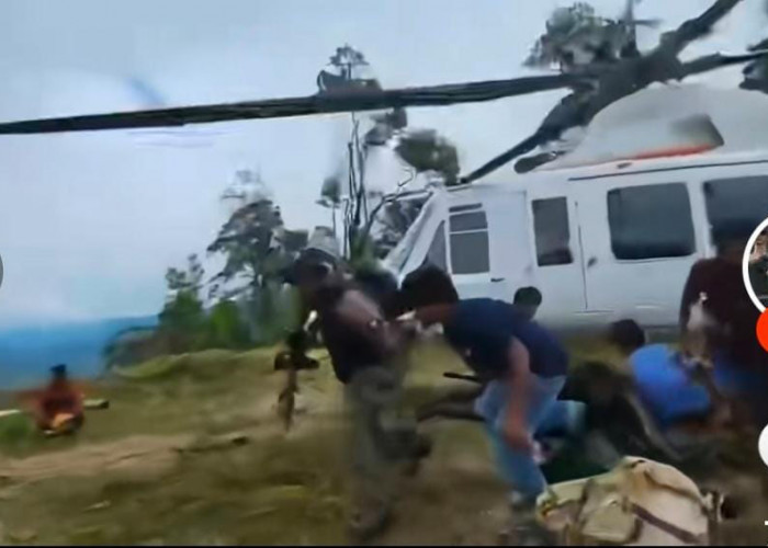 Heboh! Beredar Video TNI-Polri Bebaskan Tawanan Pesawat Susi Air dari KKB Papua, Begini Komentar Warganet