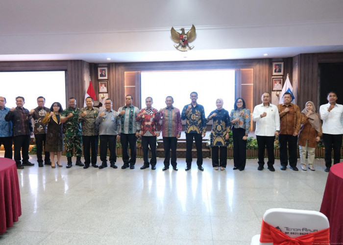 Kanwil Kemenkum Babel Hadiri Pengukuhan Kepala OJK Babel, Perkuat Sinergi Lintas Lembaga