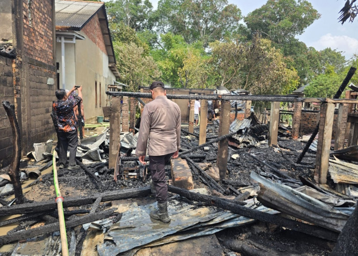 4 Rumah Panggung di Desa Bubusan Jejawi OKI Terbakar, Diduga Korsleting Listrik