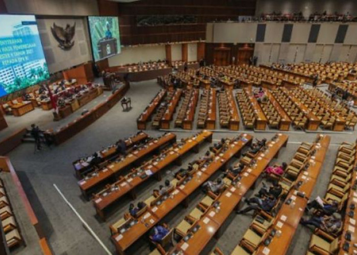 Putusan MK Revisi UU TNI Terkait Gugatan Beda Masa Pensiun TNI dan Polri, Sayangnya Tak Masuk Prolegnas 2023