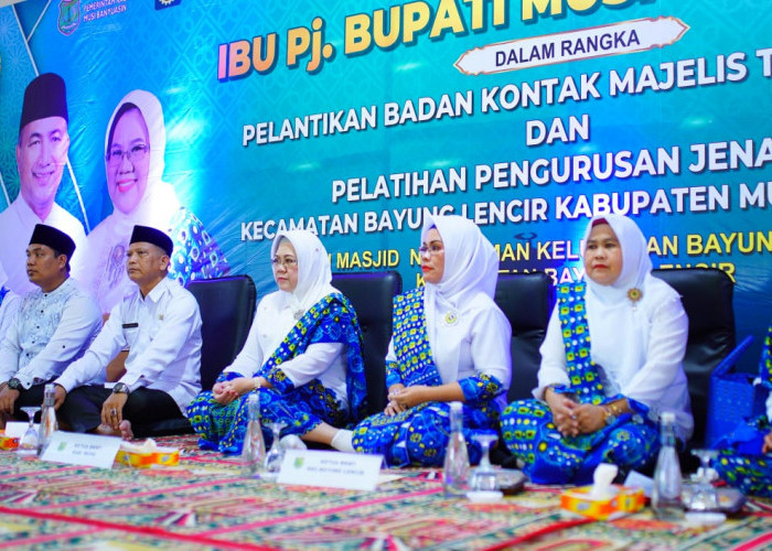 Pengurus BKMT Kecamatan Bayung Lencir Muba Resmi Dilantik