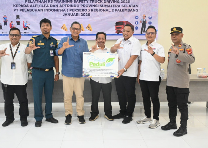 Dorong Keselamatan Berkendara, Pelindo Reg 2 Palembang Gelar Pelatihan Untuk Para Pengemudi Truk Logistik