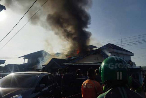 Api Lalap Rumah di Kawasan sekojo Palembang