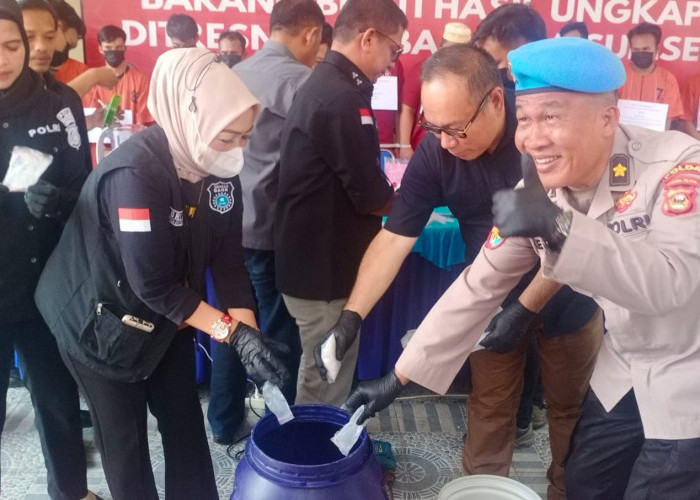 Polda Sumsel Blender Narkoba Senilai Rp1,6 M, Kurun Waktu 2 Bulan dari 22 Tersangka di Tujuh Daerah 