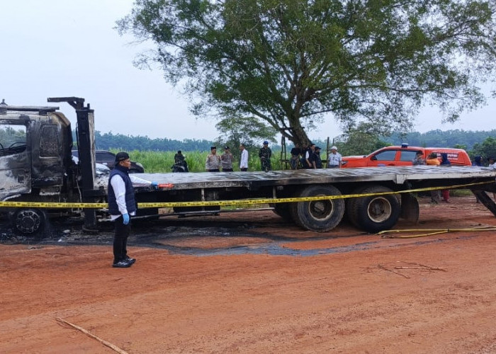 Polda Sumsel Ungkap Misteri Truk Terbakar Berisi Jasad di Ogan Ilir, Jatanras Amankan Tiga Pelaku