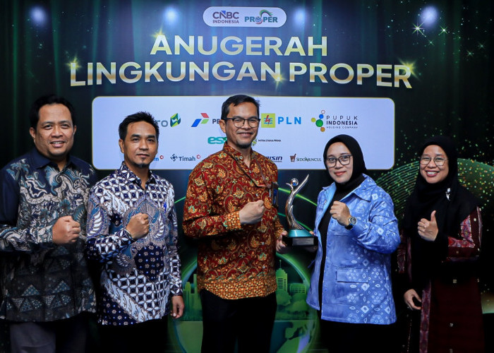 Terapkan Komitmen Pengelolaan Lingkungan Berkelanjutan, Pusri Raih Proper Hijau