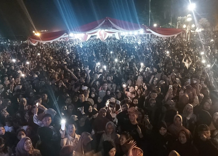 Festival Sungai Musi 2025 di BKB Palembang Tumpah Ruah! Saking Antusias Warga Lupa Bawa Anak Pulang? 