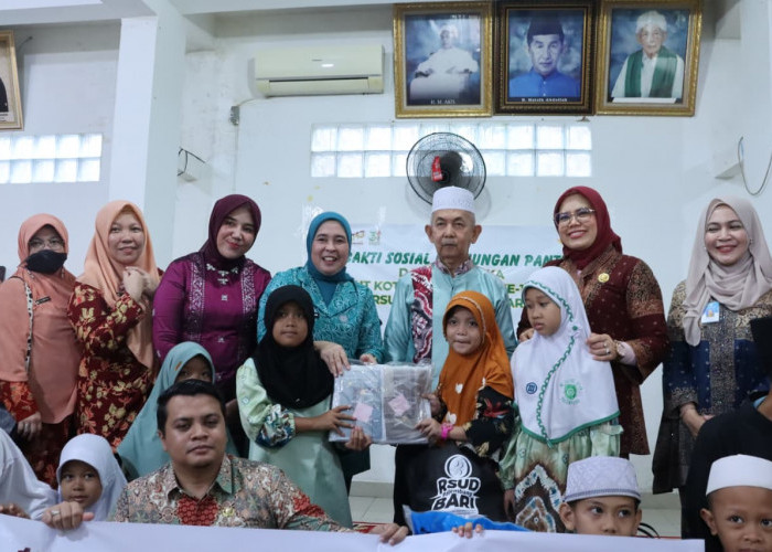 Sinergi Perayaan HUT Palembang ke-1343 dan RSUD BARI ke-31: Berbagi Kebahagiaan Lewat Aksi Sosial
