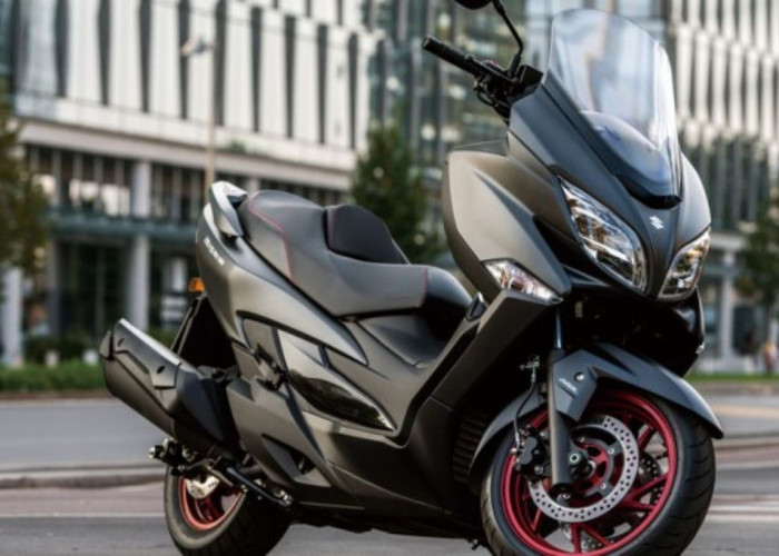 Nyaman dan Canggih! Suzuki Burgman 150 Hadir dengan Smart Key, Panel Digital dan Mesin 150cc Irit