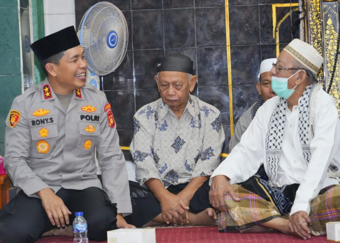 Safari Subuh Kapolda Sumsel Irjen Pol Rony Samtana, Ajak Masyarakat Perkuat Harkamtibmas