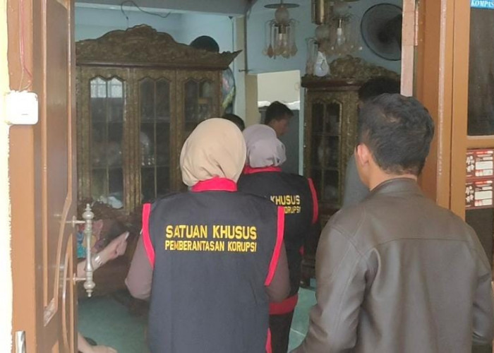 Rumah di Lorong Kelayu Depaten Lama Palembang Jadi Sasaran Kedua Penggeledahan Penyidik Kejati Sumsel
